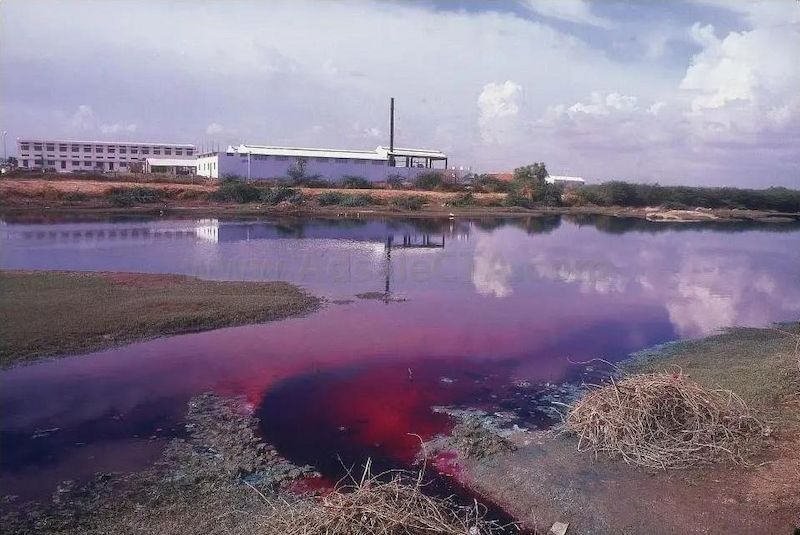 Discharge of printing and dyeing wastewater